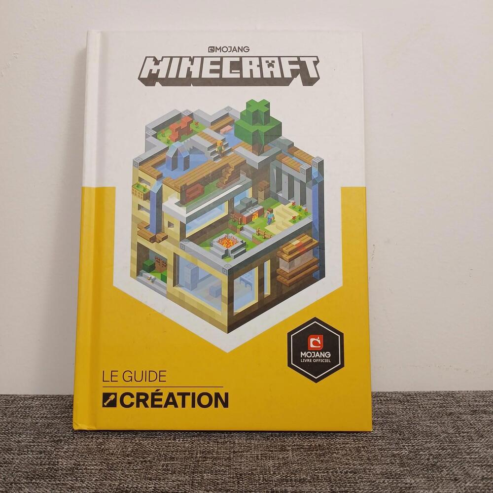 Minecraft Official Creative Guide Mojang French Gallimard Book 2017